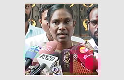 விஜய்யை பார்க்கச் சென்று இளைஞர்கள் விபத்தில் சிக்குவது வருத்தமளிக்கிறது: காளியம்மாள்