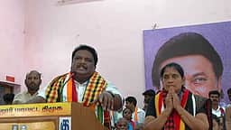 பாஜகவிடம் அதிமுகவை அடமானம் வைத்துவிட்டாா் எடப்பாடி பழனிசாமி! - அமைச்சா் சா.சி. சிவசங்கா். 