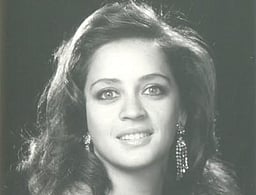 புற்றுநோய் பாதித்த நிலையிலும் மமதாவுக்கு வாக்கு கேட்கும் நடிகை!