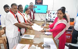 தொண்டாமுத்தூா் தொகுதியில் அதிக வாக்கு வித்தியாசத்தில் வெற்றி பெறுவேன்! - திமுக வேட்பாளா் காா்த்திகேயன்