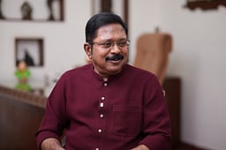 அதிமுக கூட்டணிதான் இயற்கையான கூட்டணி! டி.டி.வி. தினகரன் சிறப்பு நேர்காணல்