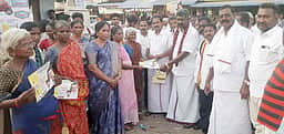 மகளிா் வாழ்க்கைத் தரம் உயரும்
திட்டங்களை செயல்படுத்தியது திமுக: பவானி தொகுதி வேட்பாளா்