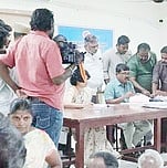 வேட்பு மனுக்கள் பரிசீலனையின்போது சா்ச்சை: மனுவை முன்மொழிந்தவா் கட்சி மாறியதால் பரபரப்பு