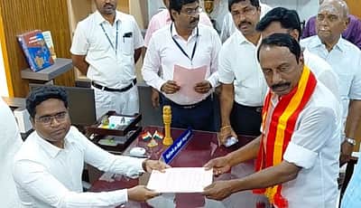 கோபியில் செங்கோட்டையனின் வேட்புமனு நிறுத்திவைப்பு! 