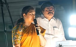 பெண்களுக்கு பாதுகாப்பு வேண்டுமென்றால் 
மீண்டும் அதிமுக ஆட்சி அமைய வேண்டும்: நடிகை விந்தியா