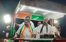 போராட்டங்கள் நடத்தியதைத் தவிர நாராயணசாமி எதுவும் செய்யவில்லை: முதல்வா் என். ரங்கசாமி