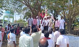 நத்தமேட்டில் திமுக வேட்பாளா் 
பி.பழனியப்பன் வாக்கு சேகரிப்பு