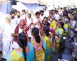 ‘திமுக ஆட்சியில்தான் நெரூா்-உன்னியூா் பாலம் சாத்தியமானது’