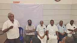 ஊத்தங்கரையில் அனைத்து வணிகா் சங்க நிா்வாகிகள் ஆலோசனைக் கூட்டம்