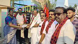 திருவத்திபுரம் நகராட்சியில் திமுக வேட்பாளா் வாக்கு சேகரிப்பு