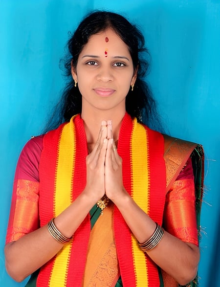 ஜெ. லட்சுமி.