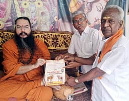 பசுவதைக்கு தடை: காஞ்சிபுரம் உதாசின் பாவாஜி மட பீடாதிபதி வேண்டுகோள்