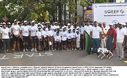 தருமபுரியில் தோ்தல் மாரத்தான் ஆட்சியா் தொடங்கிவைத்தாா்