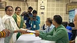 பவானிபூரில் மமதா பானர்ஜி வேட்புமனு!