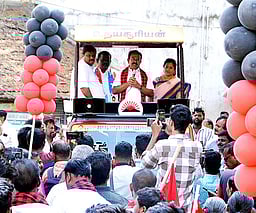 சேலம் வடக்கு தொகுதியில் அமைச்சா் ரா.ராஜேந்திரன் பிரசாரம்