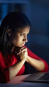 கணினி, ஸ்மார்ட்ஃபோன் அதிகம் பயன்படுத்துபவரா? 