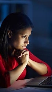 கணினி, ஸ்மார்ட்ஃபோன் அதிகம் பயன்படுத்துபவரா? 