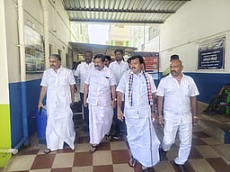 பனைத்தொழிலாளி மீது துப்பாக்கிச் சூடு: அதிமுக ஆட்சியில் நீதி விசாரணை - எம்.பி. இன்பதுரை