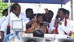 தமிழகத்தில் அதிமுக ஆட்சி அமைத்தால் ஹெச்.ராஜா முதல்வராக வாய்ப்பு: தொல்.திருமாவளவன் கணிப்பு