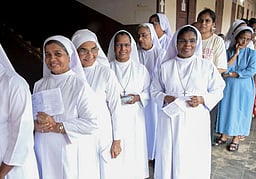 கேரளத்தில் 78%, அஸ்ஸாமில் 85% வாக்குப் பதிவு - கடந்த முறையைவிட அதிகம்