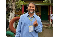 பாசிச அரசிடமிருந்து ஜனநாயகத்தைக் காக்கவே மக்கள் வாக்களிக்கின்றனர்: அகில் கோகோய்