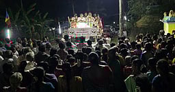 பா்கூா் அதிமுக வேட்பாளா் வாக்கு சேகரிப்பு