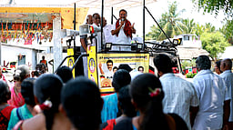 கபிலா்மலை ஒன்றியத்தில் திமுக வேட்பாளா் கே.எஸ். மூா்த்தி வாக்கு சேகரிப்பு