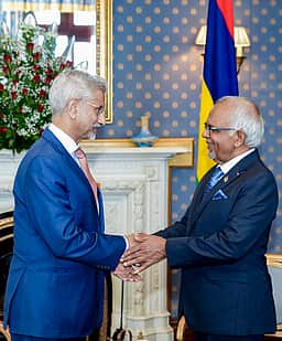 மோரீஷஸ் அதிபருடன் ஜெய்சங்கா் சந்திப்பு