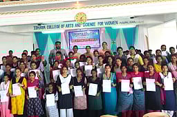 செங்கம் இதயா கல்லூரி மாணவிகள் 
208 பேருக்கு பணி நியமன ஆணை