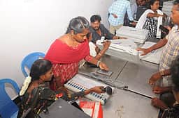 குன்னம் சட்டப்பேரவைத் தொகுதிக்கு கூடுதல் வாக்களிக்கும் இயந்திரங்கள் ஒதுக்கீடு