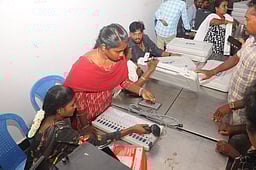 குன்னம் சட்டப்பேரவைத் தொகுதிக்கு கூடுதல் வாக்களிக்கும் இயந்திரங்கள் ஒதுக்கீடு