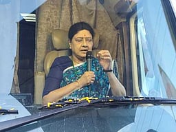 சிவகாசி, சாத்தூரில்
வி.கே. சசிகலா பிரசாரம்