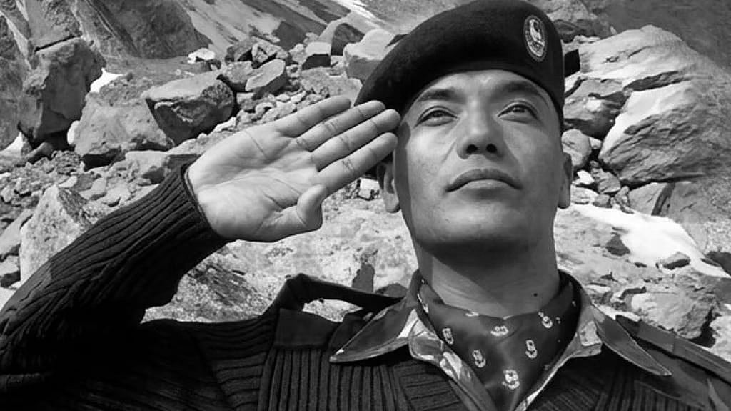 கார்கில் போர் நாயகன் கர்னல் சோனம் வாங்சுக் காலமானார்! |kargil war hero| sonam wangchuk| heart attack| ladakh| dies| - தினமணி