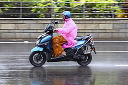 கொடைக்கானலில் மிதமான மழை