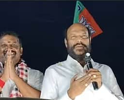 ஜாதி,மதத்திற்கு அப்பாற்பட்டவா் அதிமுக வேட்பாளா்: ஜான்பாண்டியன்