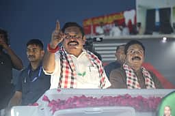 அதிமுகவில் டிடிவி தினகரனை இணைக்க வேண்டும்: எடப்பாடி பழனிசாமியிடம் நிா்வாகிகள் வலியுறுத்தல்