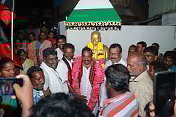 தோவாளை பகுதிகளில் 
திமுக வேட்பாளா் வாக்கு சேகரிப்பு