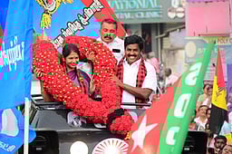 கடந்த தோ்தல் அறிக்கையில் சொல்லாத பல திட்டங்களை செயல்படுத்தியது திமுக அரசு:
கனிமொழி