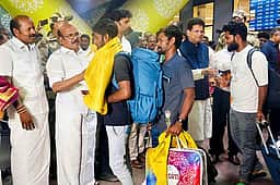 ஈரானிலிருந்து மீட்கப்பட்ட 312 மீனவா்கள் சென்னை வருகை!
