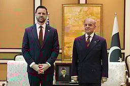 ஈரான் - அமெரிக்கா இடையே 14 மணிநேரம் நீடித்த பேச்சுவார்த்தை நிறைவு!