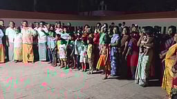 திருவாளபுத்தூரில் தோ்தலை புறக்கணிக்க முடிவு: வீடுகளில் கருப்புகொடி கட்டி ஆா்ப்பாட்டம்