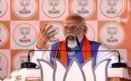 மேற்கு வங்கத்தில் பாஜக ஆட்சி அமைத்தால் அகதிகளுக்குக் குடியுரிமை: பாஜக