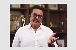 விஜய்க்கு தலைமைப் பண்பு இல்லை! - சரத்குமார் சிறப்பு நேர்காணல்!