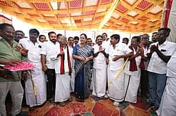 திமுக தோ்தல் அறிக்கை வெற்றிக்கு வழிவகுக்கும்:
பிரேமலதா விஜயகாந்த்