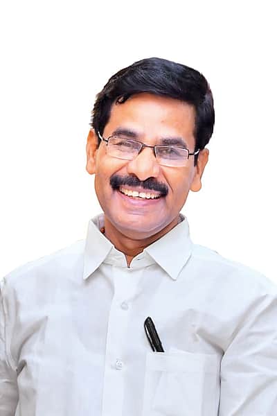 இளைஞர்களிடம் சிந்திக்கும் திறன் அதிகம்