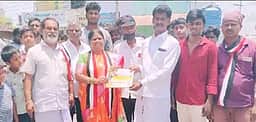 அனைத்திந்திய புரட்சித் தலைவா் மக்கள் முன்னேற்ற கழக வேட்பாளா் பிரசாரம்