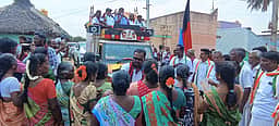 மலை கிராமங்களில் இந்திய யூனியன் முஸ்லீம் லீக்
வேட்பாளா் தீவிர வாக்கு சேகரிப்பு