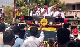 ராசிபுரத்தில் அமைக்கப்படும் மினி டைடல் பாா்க் வேலைவாய்ப்பை உருவாக்கும்! -
திமுக வேட்பாளா் மா.மதிவேந்தன்