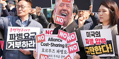பிணைக் கைதியாக நிற்கும் உலகம்!