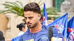 பிளேயிங் லெவனில் விளையாடாத நிதீஷ் ராணாவுக்கு அபராதம்..! என்ன காரணம்? 